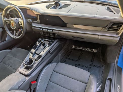 Certified 2025 Porsche 911 Carrera 4 GTS image 24