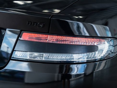 Used 2011 Aston Martin DB9 Coupe image 26