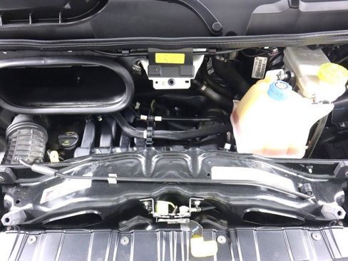 Used 2023 RAM ProMaster 2500 FWD image 36