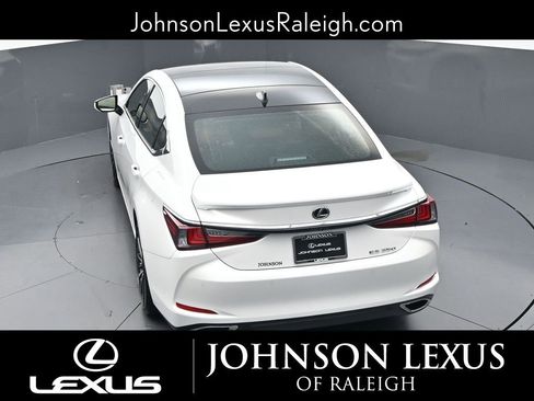 Used 2024 Lexus ES 350 w/ Premium Package image 26