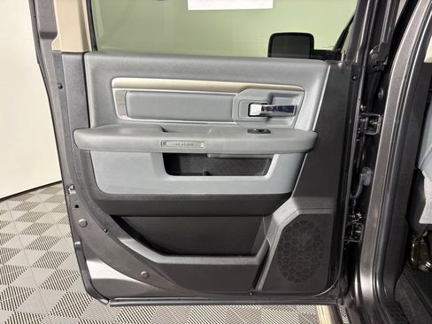 Used 2018 RAM 1500 Big Horn AWD/4WD image 43