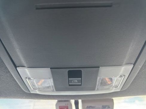 Used 2015 Ford F350 Lariat w/ Chrome Package image 17