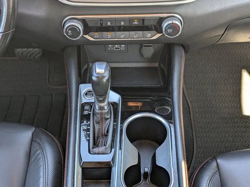 Certified 2024 Toyota Grand Highlander Limited image 17