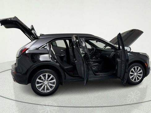 Used 2023 Cadillac XT4 Sport w/ Cold Weather Package FWD image 13