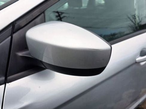 Used 2018 Ford Focus SE image 37