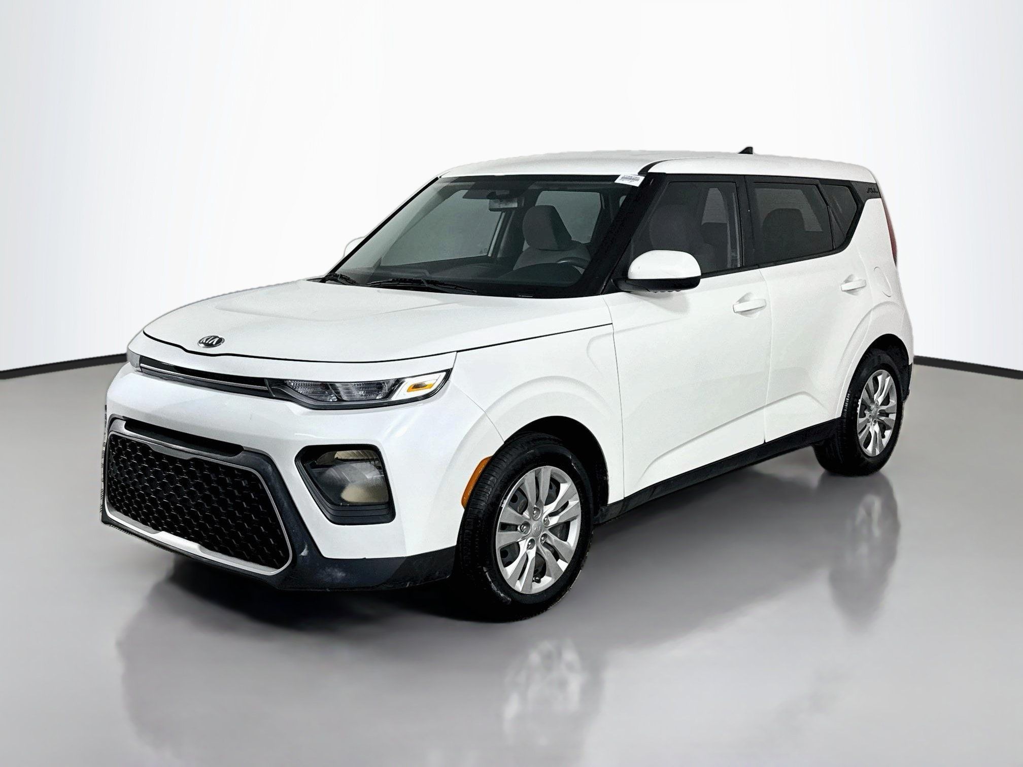 Used 2021 Kia Soul LX FWD image 4