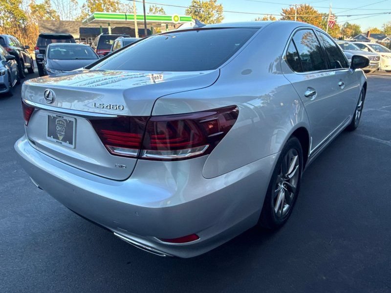Used 2013 Lexus LS 460 AWD w/ Comfort Pkg image 5