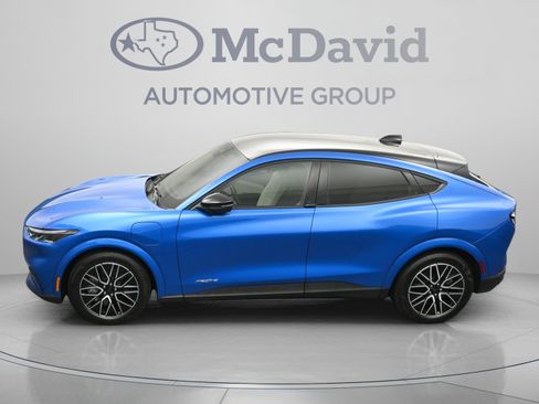 Used 2025 Ford Mustang Mach-E Premium RWD image 40