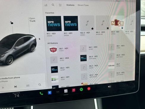 Used 2020 Tesla Model Y Performance image 26