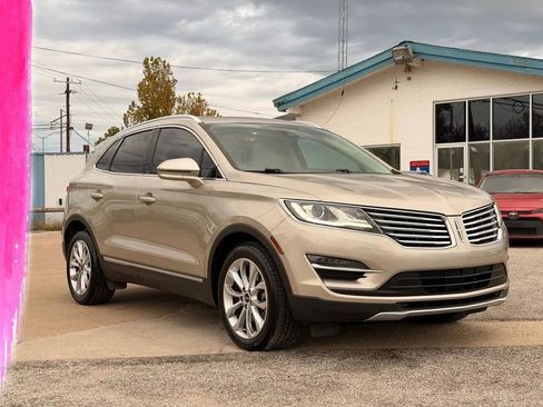 Used 2015 Lincoln MKC FWD w/ Equipment Group 101A Select image 1