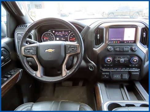 Used 2019 Chevrolet Silverado 1500 High Country w/ Safety Package II AWD/4WD image 12