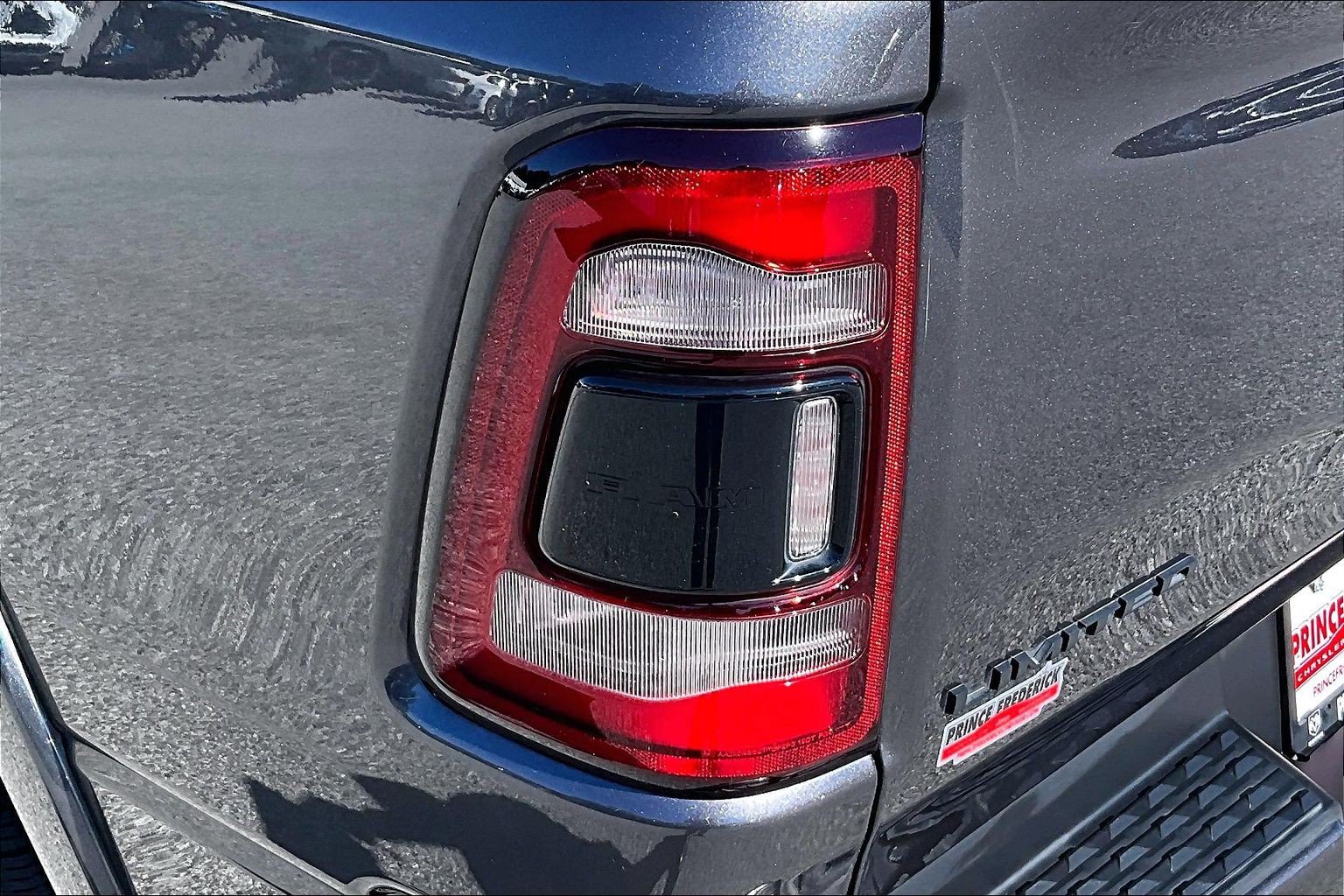 Used 2022 RAM 1500 Limited AWD/4WD image 27