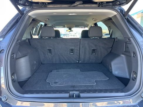 Used 2023 Chevrolet Equinox LT image 7