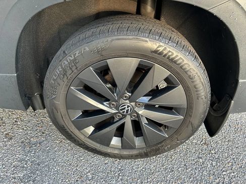 Used 2023 Volkswagen Taos S FWD image 10