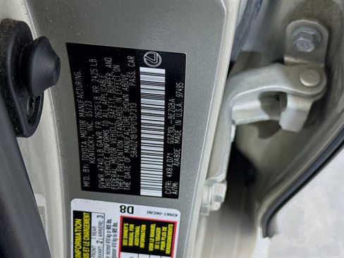 Used 2023 Lexus ES 350 w/ Premium Package FWD image 30
