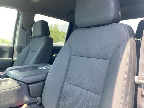 Used 2021 Chevrolet Silverado 2500 Custom w/ Custom Value Package AWD/4WD image 13