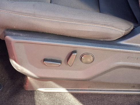 Used 2023 Ford F150 XLT w/ Equipment Group 302A High image 4