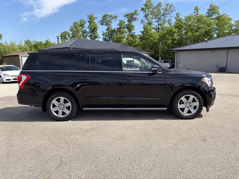 Used 2018 Ford Expedition Max XLT w/ Equipment Group 202A AWD/4WD image 4