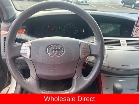 Used 2005 Toyota Avalon Limited FWD image 6