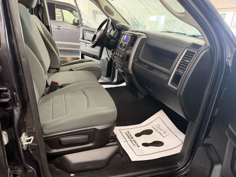 Used 2014 RAM 1500 Express AWD/4WD image 25