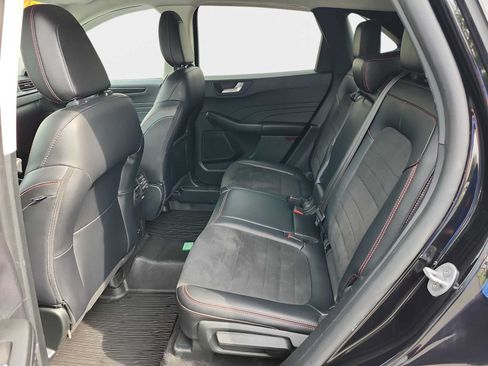 Used 2022 Ford Escape SEL w/ SEL Stealth AWD Package image 15