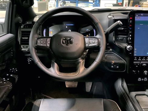 New 2025 RAM 2500 Limited image 12