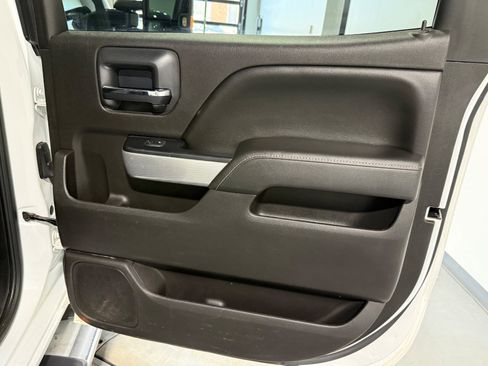 Used 2016 Chevrolet Silverado 2500 LT w/ LT Convenience Package image 44