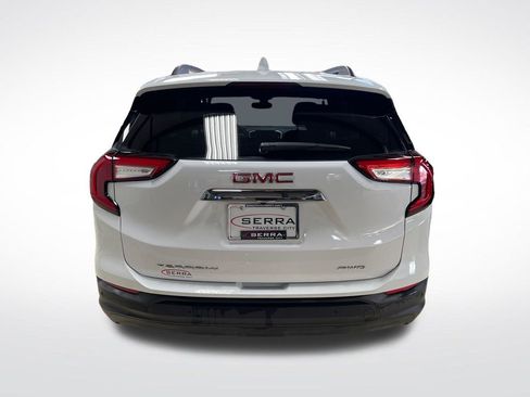 Used 2024 GMC Terrain SLE w/ Driver Convenience Package AWD/4WD image 4