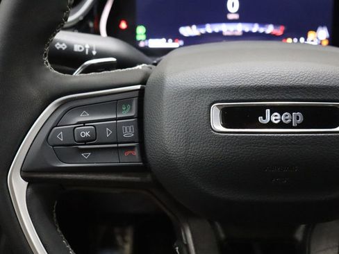 Used 2023 Jeep Grand Cherokee L Limited w/ Trailer Tow Group (B) image 28