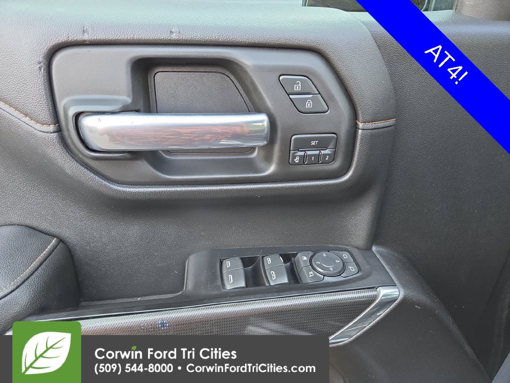 Used 2020 GMC Sierra 1500 AT4 w/ AT4 Premium Package AWD/4WD image 16