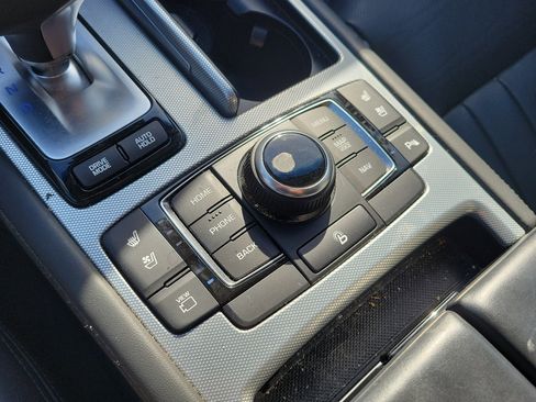 Used 2018 Genesis G80 3.8 w/ Option Group 03 image 37