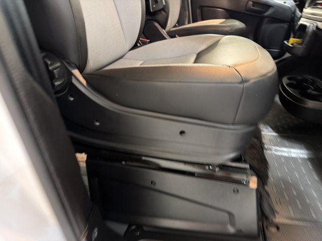 Used 2025 RAM ProMaster 2500 w/ Convenience Group FWD image 33