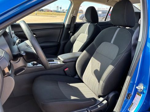 Used 2024 Nissan Sentra SV image 11