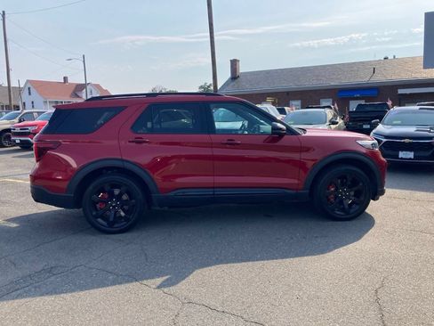 Used 2023 Ford Explorer ST w/ Equipment Group 401A AWD/4WD image 28