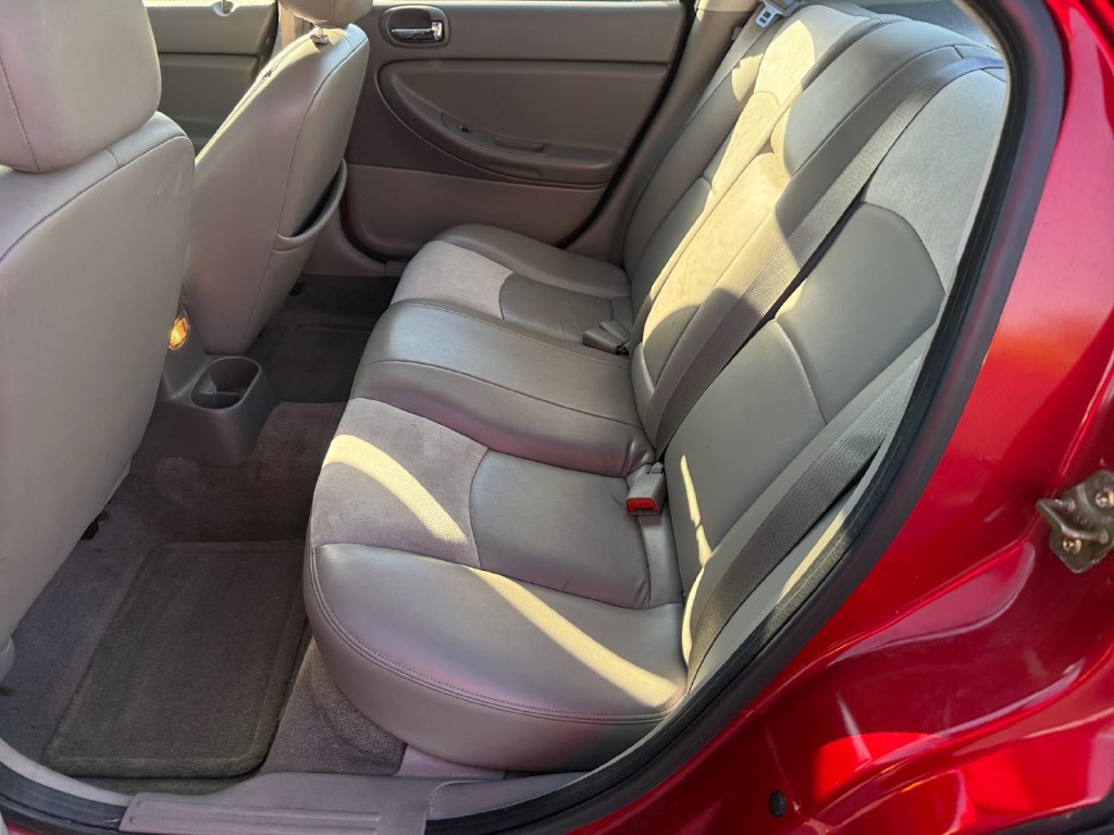 Used 2004 Chrysler Sebring LXi w/ Luxury Group FWD image 22