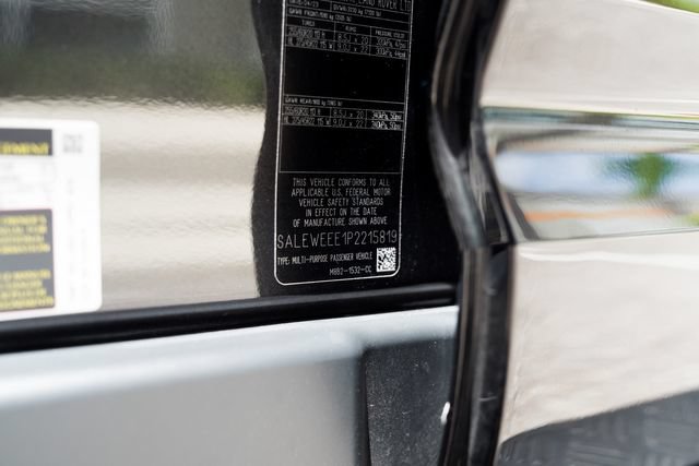 Used 2023 Land Rover Defender 110 Carpathian Edition AWD/4WD image 32