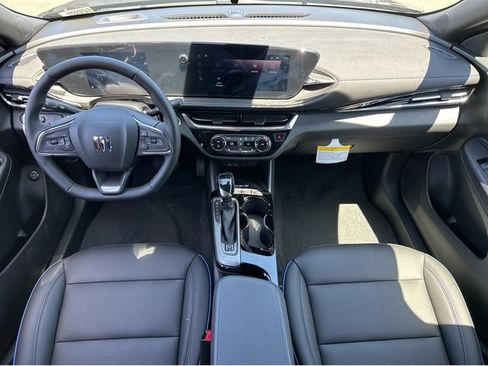 New 2026 Buick Envista Sport Touring w/ Convenience I Package FWD image 18