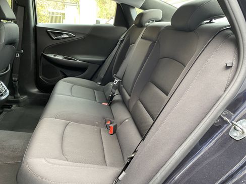 Used 2023 Chevrolet Malibu LT image 34