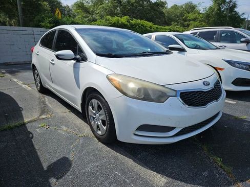 Used 2016 Kia Forte LX w/ LX Popular Package FWD image 5