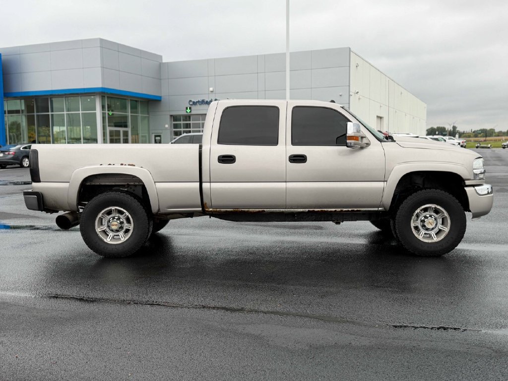 Used 2005 GMC Sierra 2500 SLT w/ Heavy-Duty Power Package AWD/4WD image 5