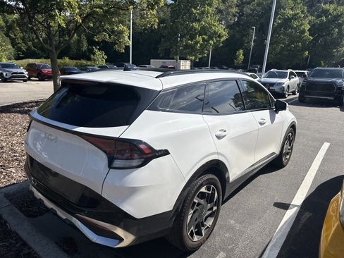 Used 2023 Kia Sportage SX FWD image 6