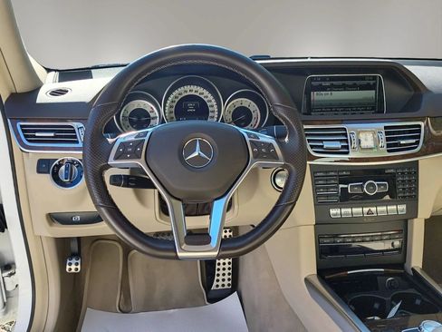 Used 2014 Mercedes-Benz GL 450 4MATIC image 18