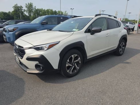 Used 2024 Subaru Crosstrek 2.0i Premium AWD/4WD image 1