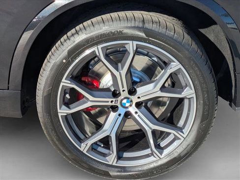 New 2026 BMW X5 xDrive50e w/ M Sport Package image 10