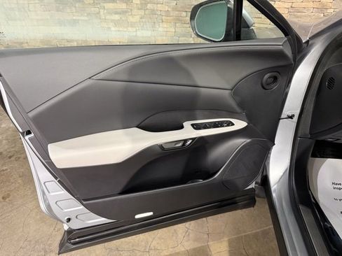 Used 2024 Lexus RX 350 Premium image 11