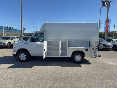 New 2026 Ford E-350 and Econoline 350 Super Duty w/ Power Equipment Group image 11