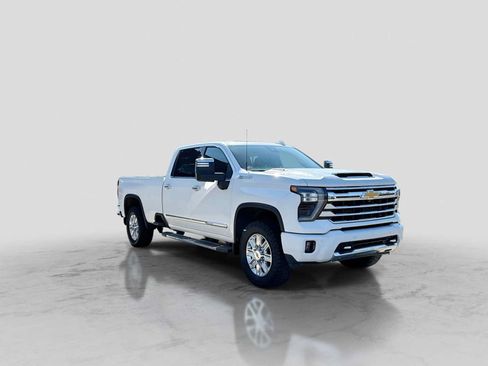 Used 2024 Chevrolet Silverado 3500 High Country w/ Technology Package AWD/4WD image 8