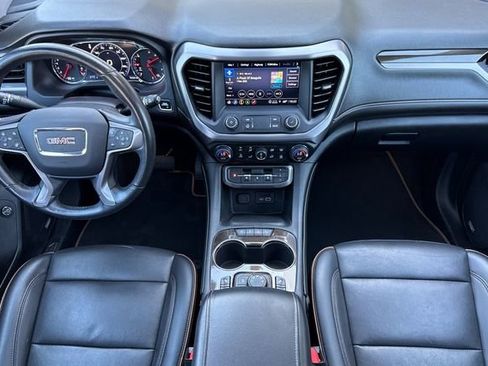 Used 2022 GMC Acadia AT4 w/ Technology Package image 15