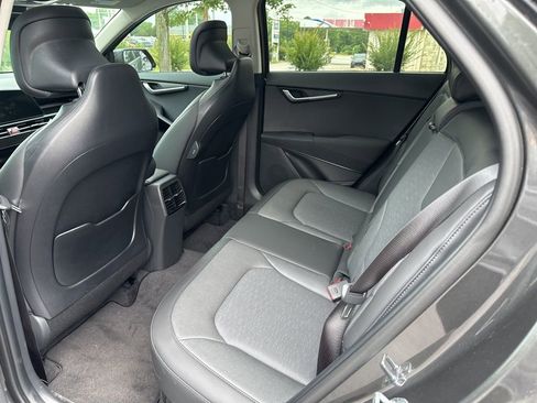 Certified 2026 Kia Niro FWD image 17