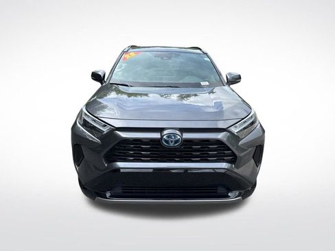 Used 2022 Toyota RAV4 SE AWD/4WD image 2
